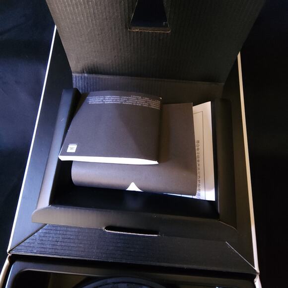 Rare Coach New York JBL Synchros E40BT Bluetooth Wireless Ear Headphones Black - Picture 5 of 16